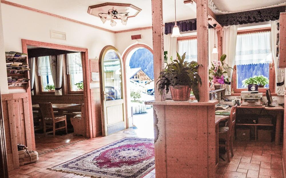 Hotel Garni Sant'Antonio Con Spa Madonna Zewnętrze zdjęcie