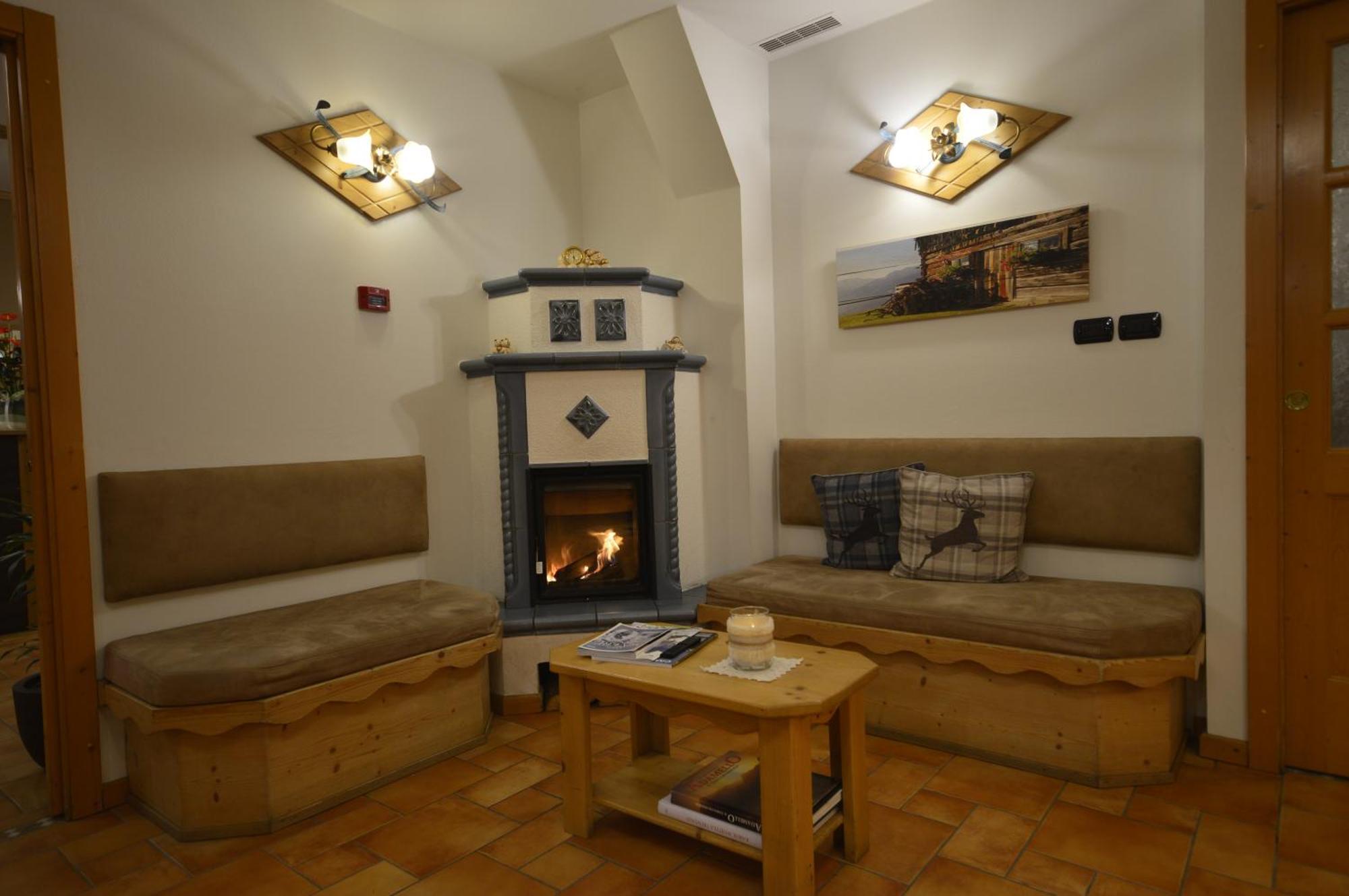 Hotel Garni Sant'Antonio Con Spa Madonna Zewnętrze zdjęcie