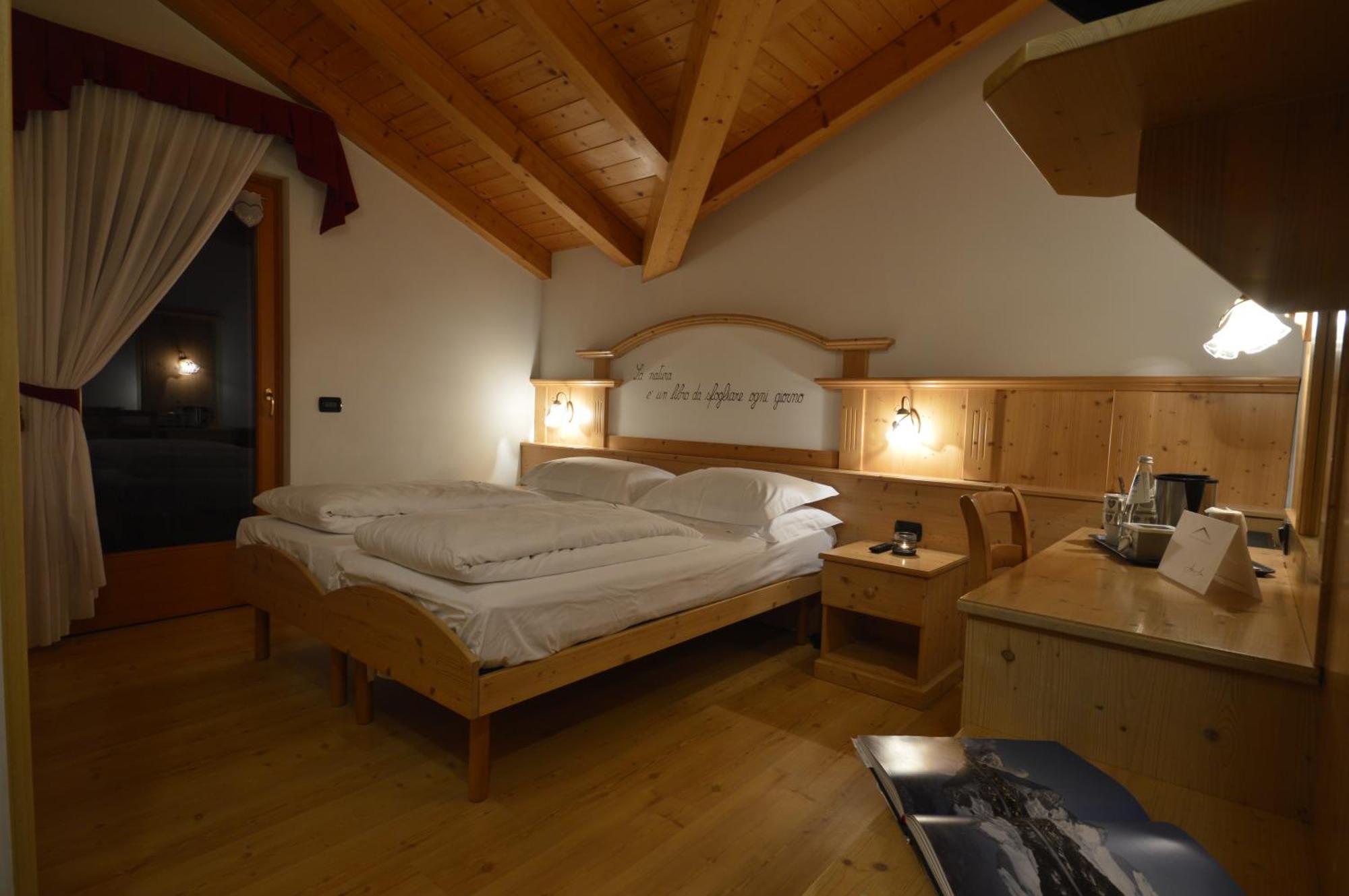 Hotel Garni Sant'Antonio Con Spa Madonna Zewnętrze zdjęcie