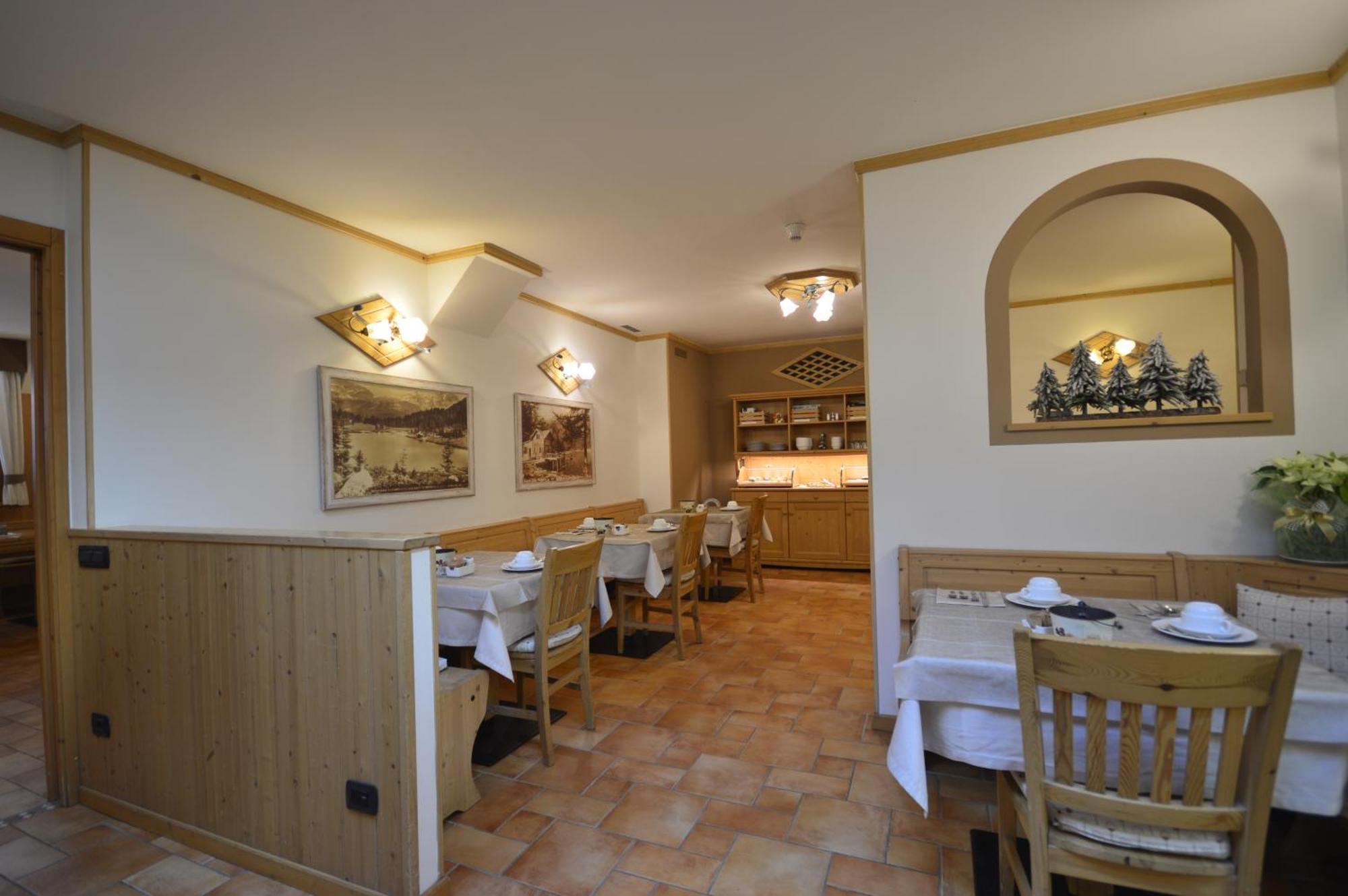 Hotel Garni Sant'Antonio Con Spa Madonna Zewnętrze zdjęcie